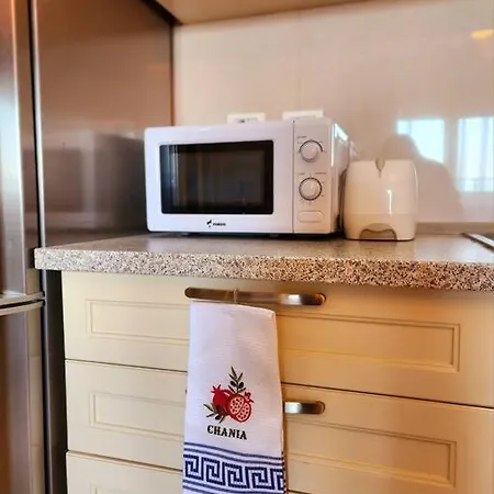 Apartment Riverside Flat W/ Free Parking & 24h Self Check-in *