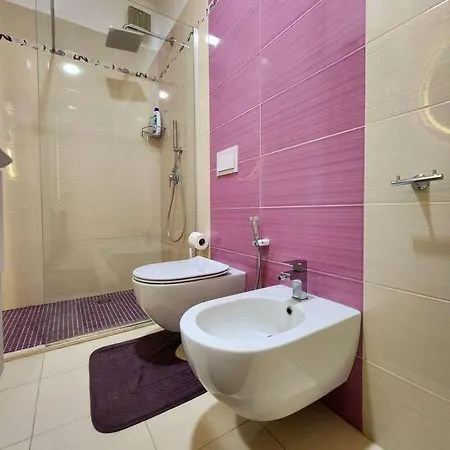 Apartment Riverside Flat W/ Free Parking & 24h Self Check-in Tirana